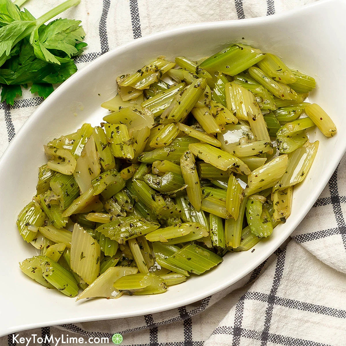 بذور الكرفس